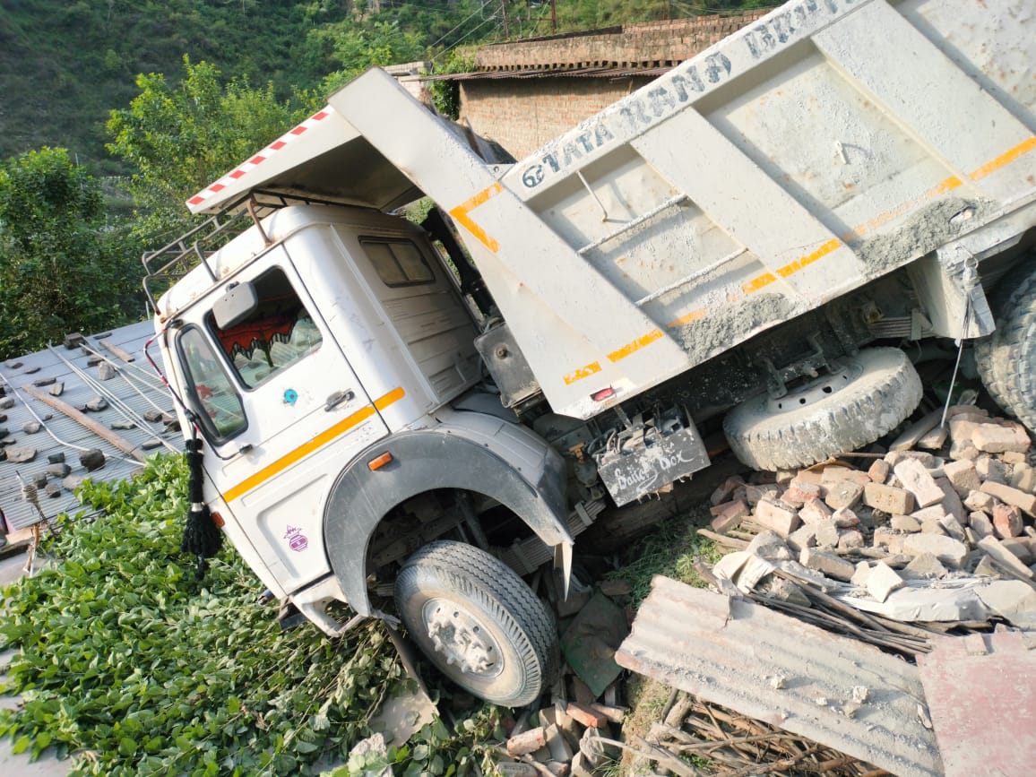 Dumper Accident Srinagar