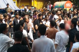 A procession left the Shia mosque in Gaya with tearful eyes and mourning