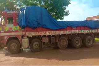 turmeric_load_lorry_hijacked_in_nizamabad