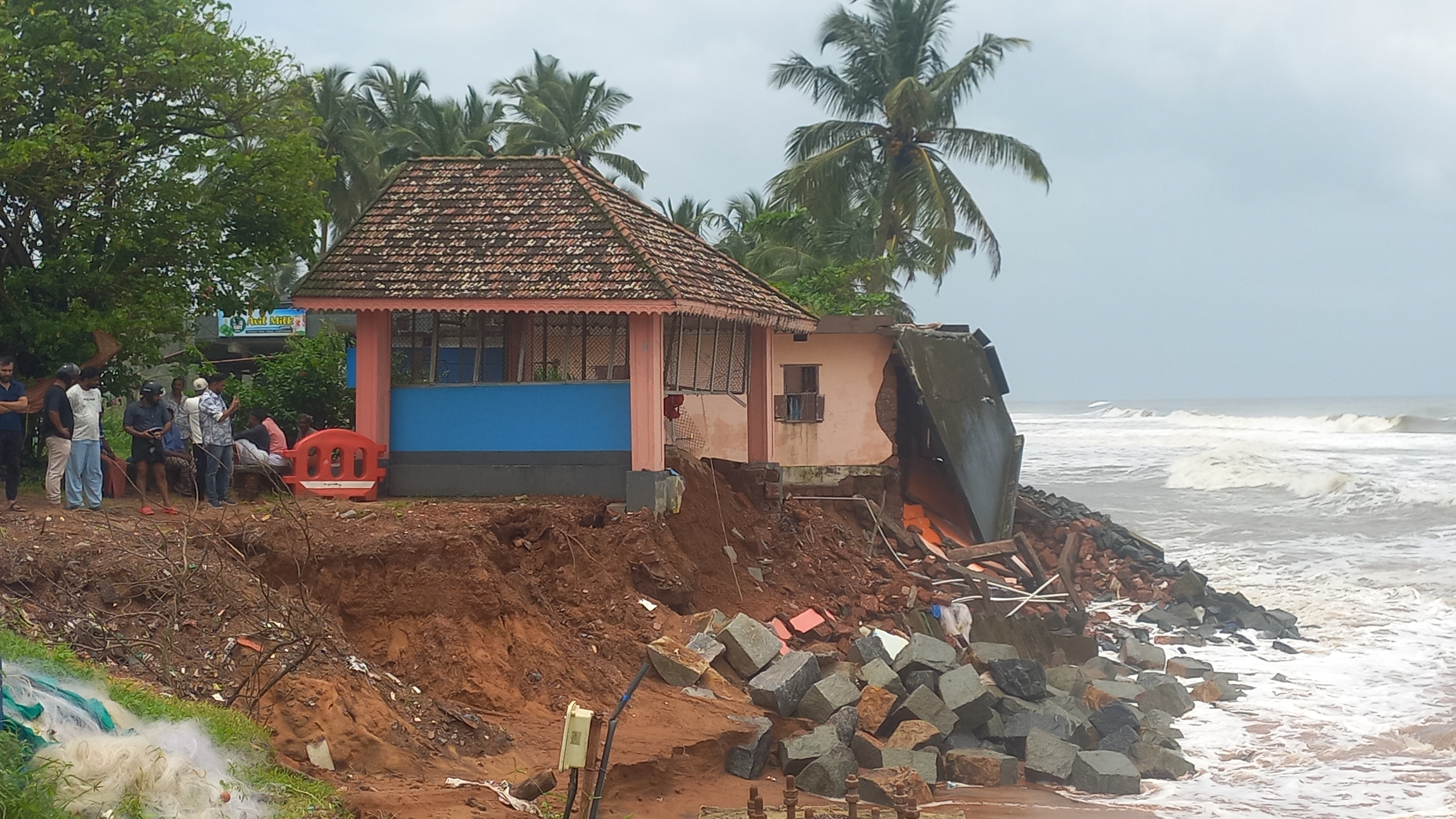 COASTAL EROSION SEA EROSION KASARAGOD Kanhangad Kasaragod Road KASARAGOD COASTAL PROTEST