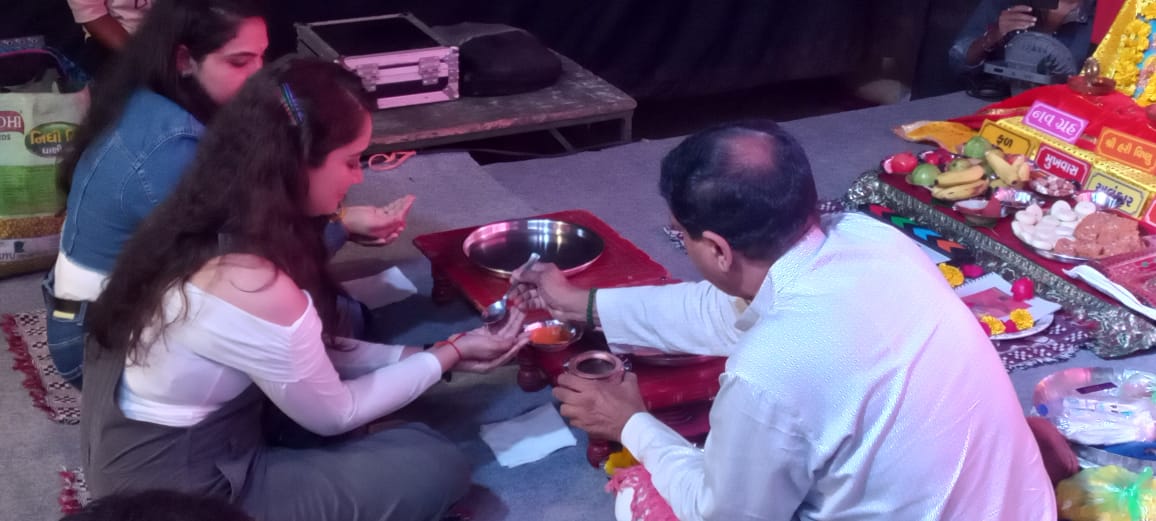 ફિલ્મના મુહુર્ત શોટની તસવીર