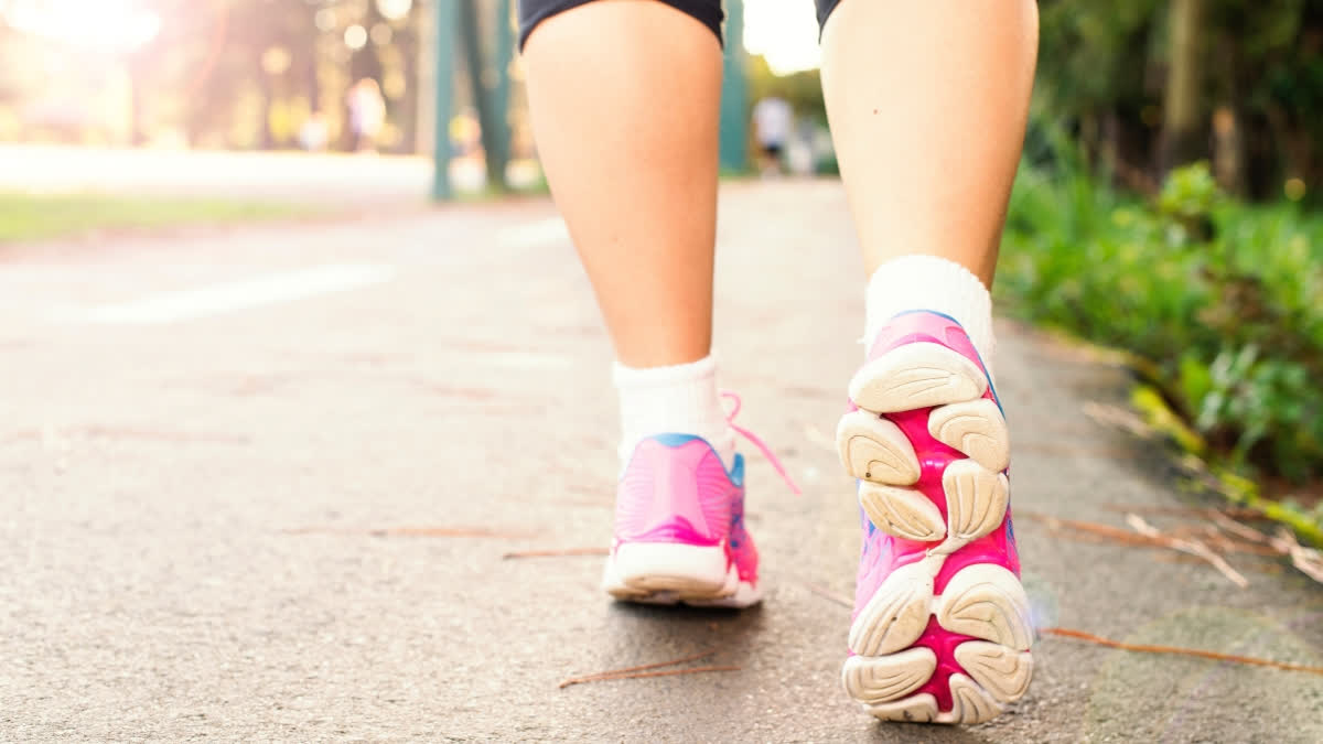 walking 3967 steps a day may cut death risk from any cause study