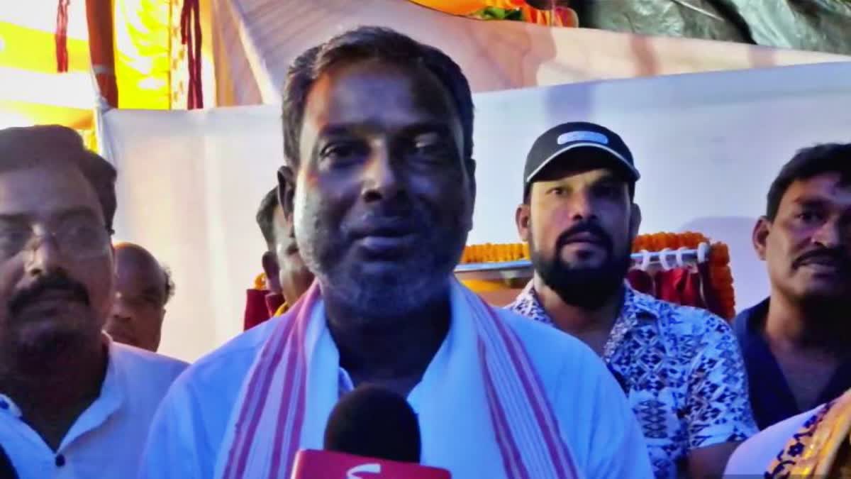 MP Sunil Soren attacked CM Hemant Soren