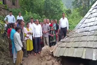 Jairam Thakur visits affected areas of Mandi