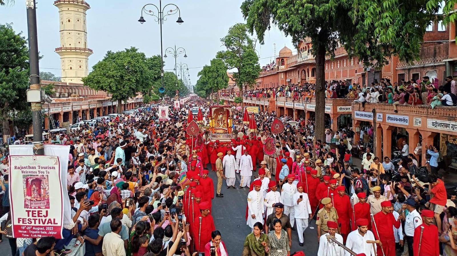 Teej Mata ki Sawari in Jaipur, Tourists gathered in big number for Teej festival