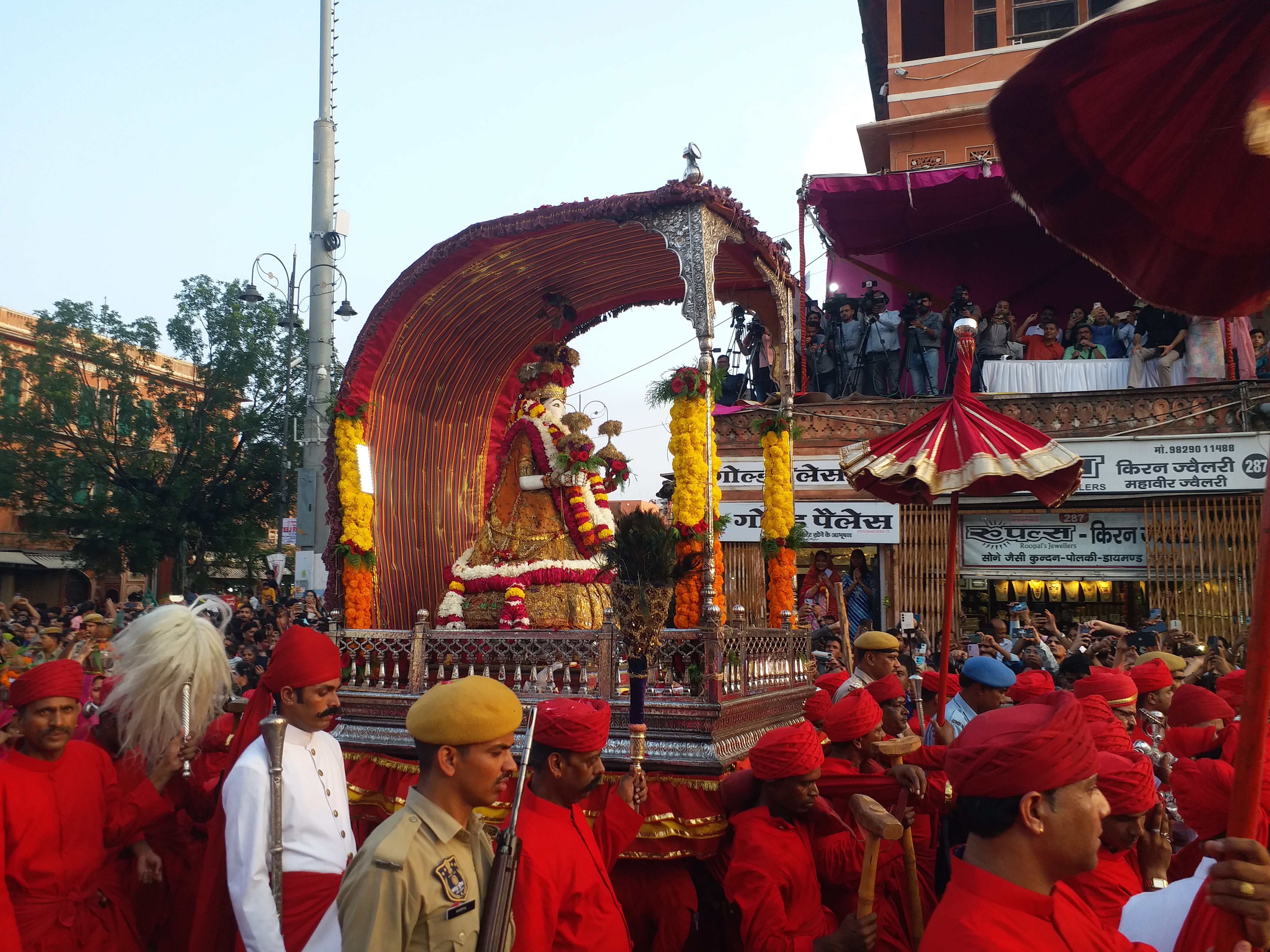 Teej Mata ki Sawari in Jaipur, Tourists gathered in big number for Teej festival