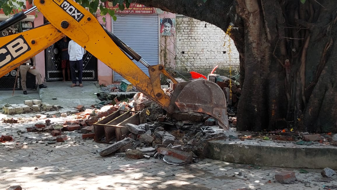 Administration removed encroachment in Haridwar