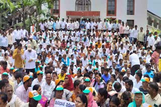 CONGRESS PROTEST