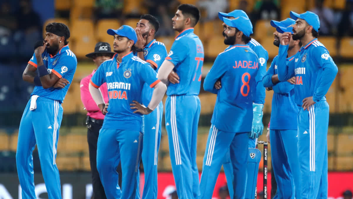 India Squad For ODIs Against Australia  India Announced ODI Squad Against Australia  Ajit Agarkar About Indian Squad Against Australia  INDIA vs AUSTRALIA  India Squad For First Two ODIs Against Australia  India Squad For Third ODI Against Australia  ഇന്ത്യ ഓസ്‌ട്രേലിയ ഏകദിന പരമ്പര  ഓസ്‌ട്രേലിയക്കെതിരായ ഇന്ത്യന്‍ സ്ക്വാഡ്  ഇന്ത്യന്‍ ടീമിനെ കുറിച്ച് അജിത്ത് അഗാര്‍ക്കര്‍  ഇന്ത്യ vs ഓസ്‌ട്രേലിയ