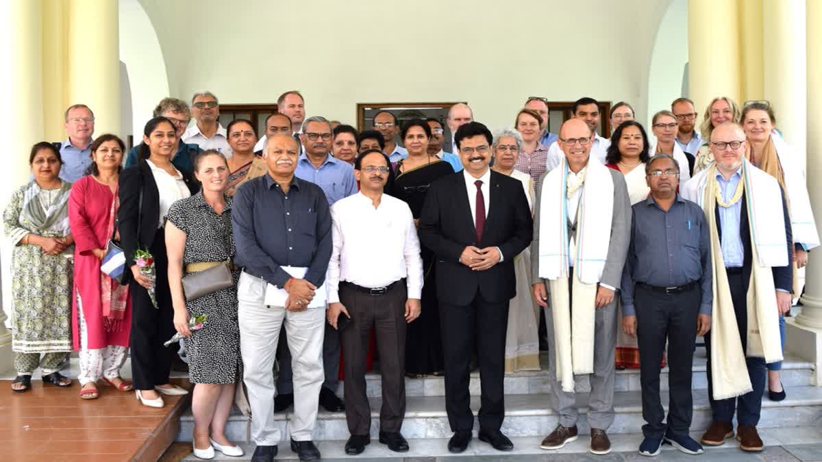 Copenhagen University delegation reached DU