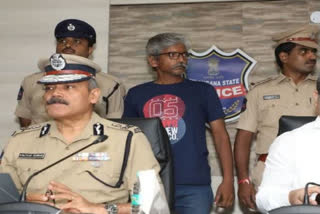 Maoist with Rs 1 crore bounty on head held in Hyderabad