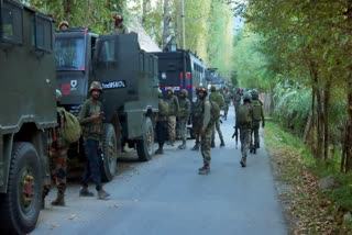 LeT commander Uzair Khan killed  ADGP Kashmir  Two militants killed in Kokernag  militants killed  Anantnag encounter  ലഷ്‌കർ ഇ തൊയ്‌ബ കമാൻഡർ ഉസൈർ ഖാൻ  അനന്ത്‌നാഗ് ഏറ്റുമുട്ടൽ  രണ്ട് തീവ്രവാദികളെ സുരക്ഷ സൈന്യം വധിച്ചു  രണ്ട് തീവ്രവാദികൾ കൊല്ലപ്പെട്ടു  കശ്‌മീർ എഡിജിപി വിജയ് കുമാർ