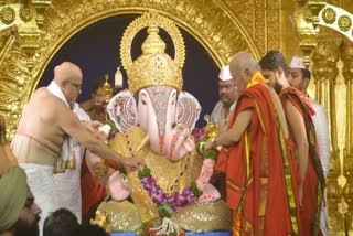 Rashtriya Swayamsevak Sangh chief Dr. Mohan Bhagwat performed the puja.