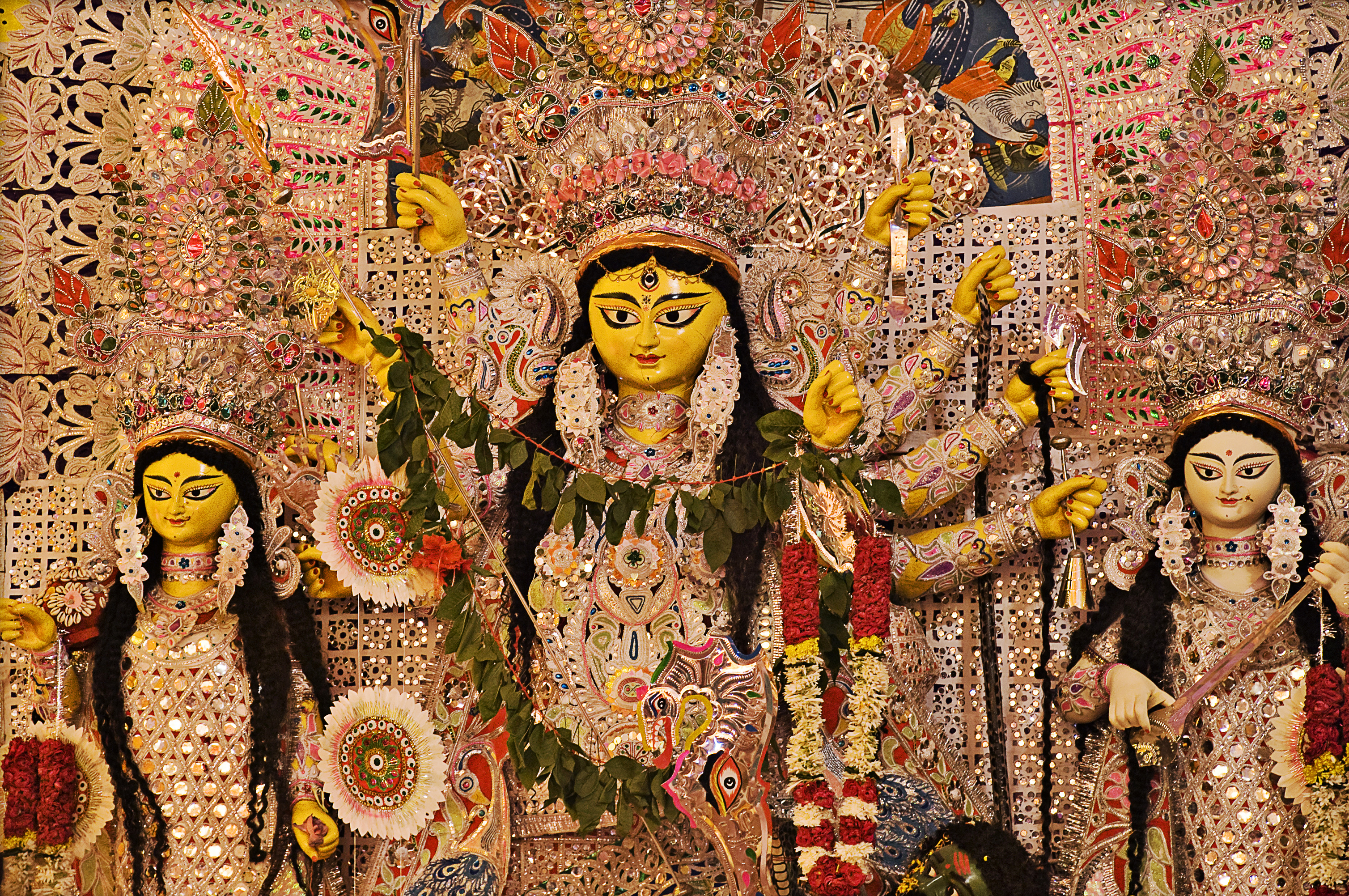 WHEN IS DURGA PUJA 2024? FIND OUT THE DATE, TIMINGS, AND MORE