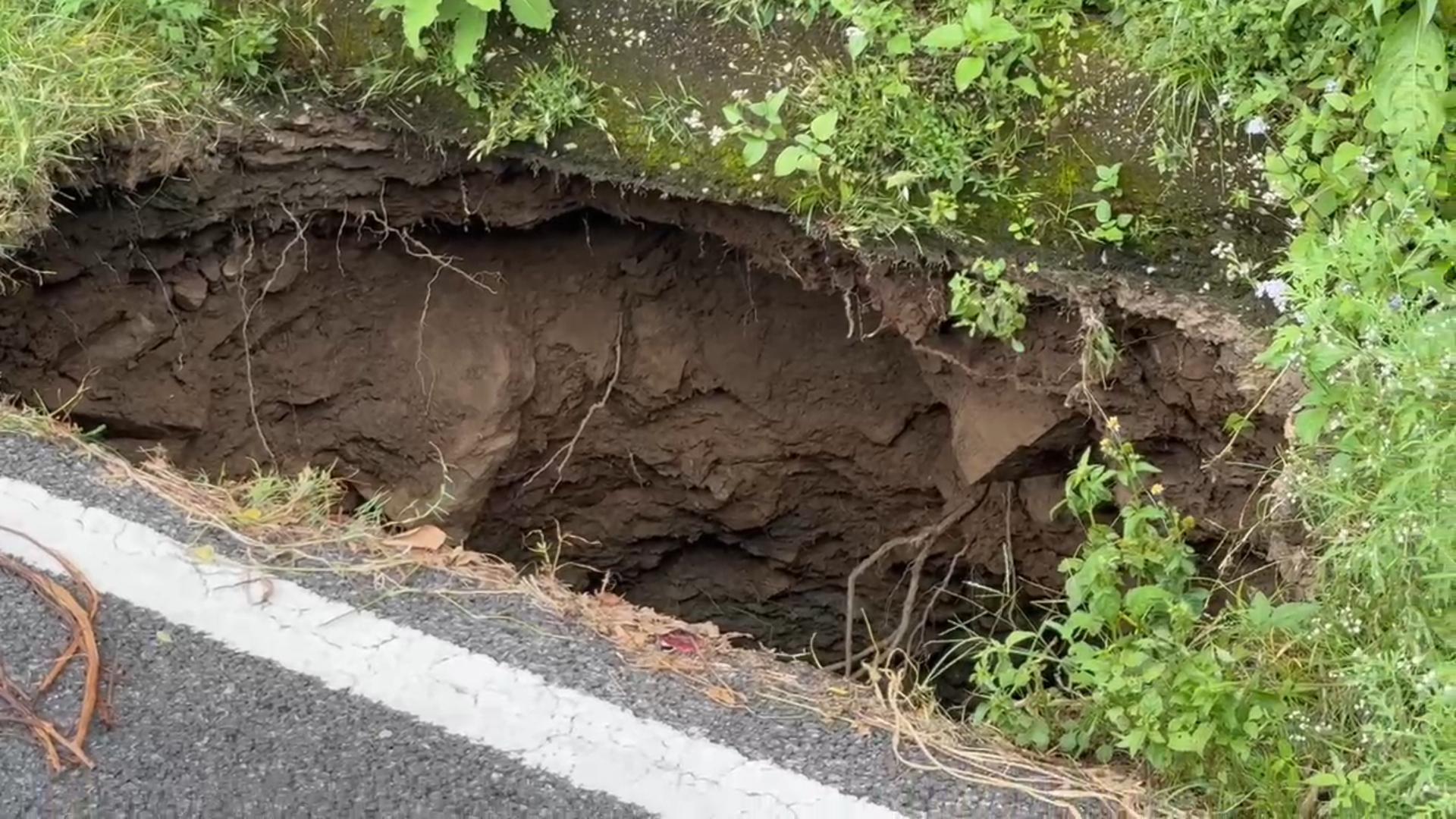 Mandi Tunnel Part Collapsed in Deod