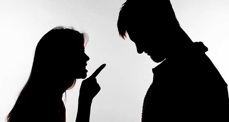 पुरुष भी होते हैं घरेलू हिंसा के शिकार (प्रतीकात्मक फोटो)