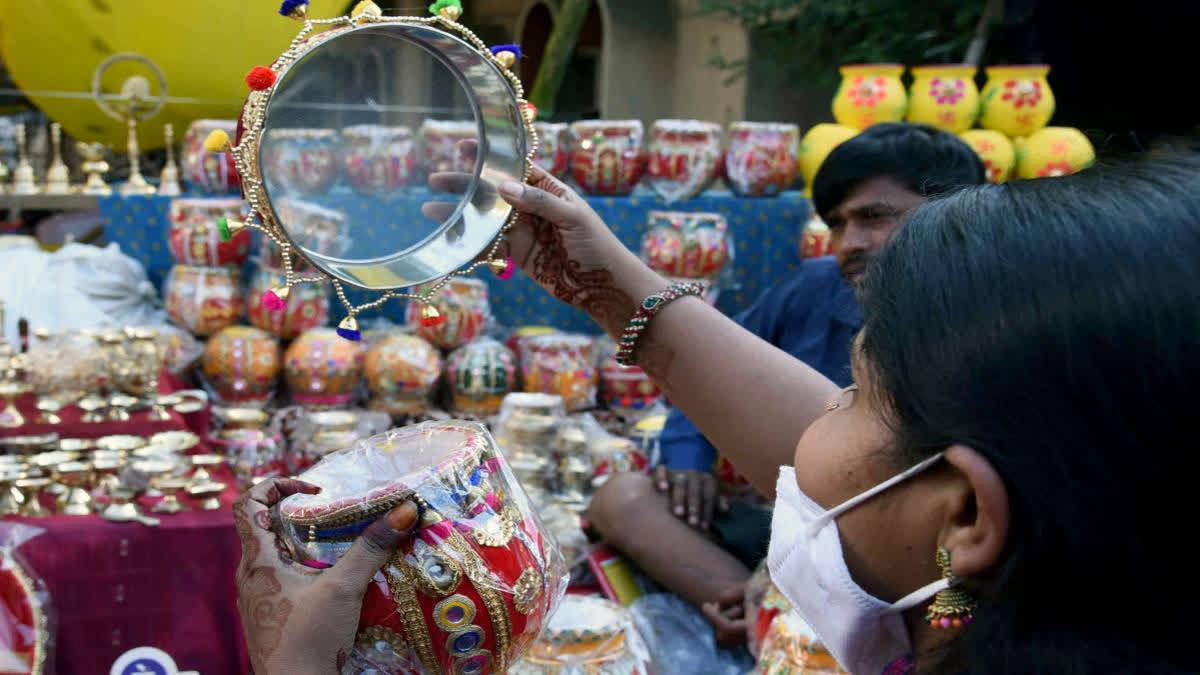 karwa-chauth-2024-know-significance-date-time-and-shubh-muhurat