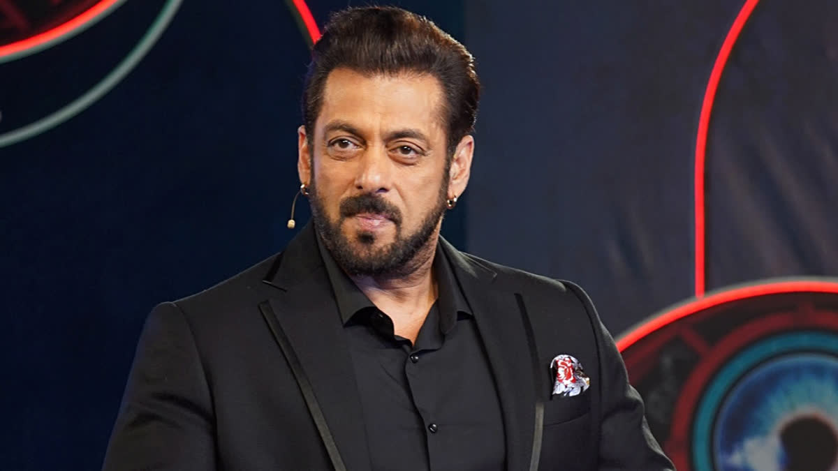 Bigg Boss 18: Salman Khan Says 'Mujhe Aaj Aana Hi Nahi Tha' As He Returns With Heavy Heart Amid Tight Security