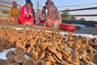 Light Up Your Diwali The Green Way: Jammu Women Promote Eco-Conscious Celebrations With Cow Dung Diyas