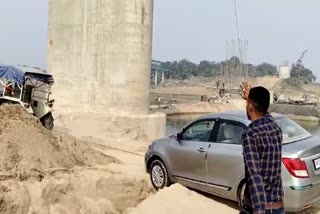 vehicles getting stuck in sand MP News