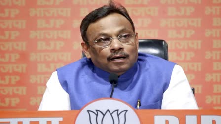 Opposition Slams BJP For Distributing Cash To Voters, MCC Violation Case Filed Against Vinod Tawde