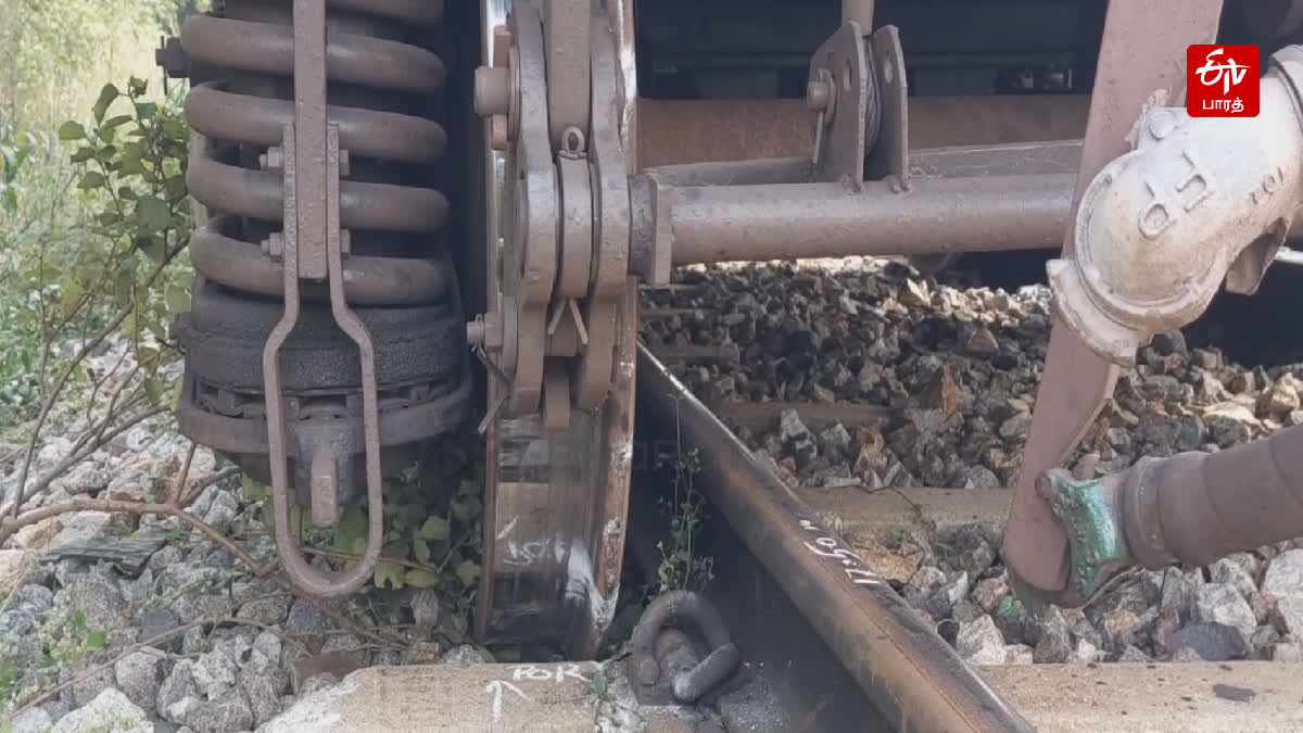 Freight Train derails issue