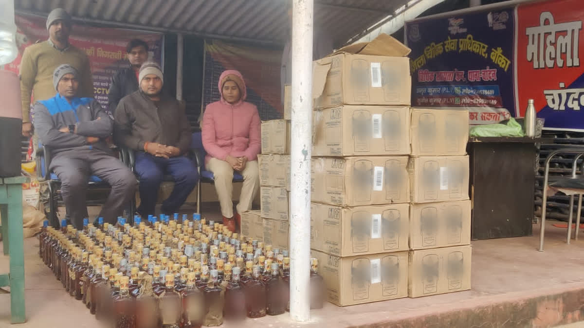 Smugglers Arrested With Liquor In Banka