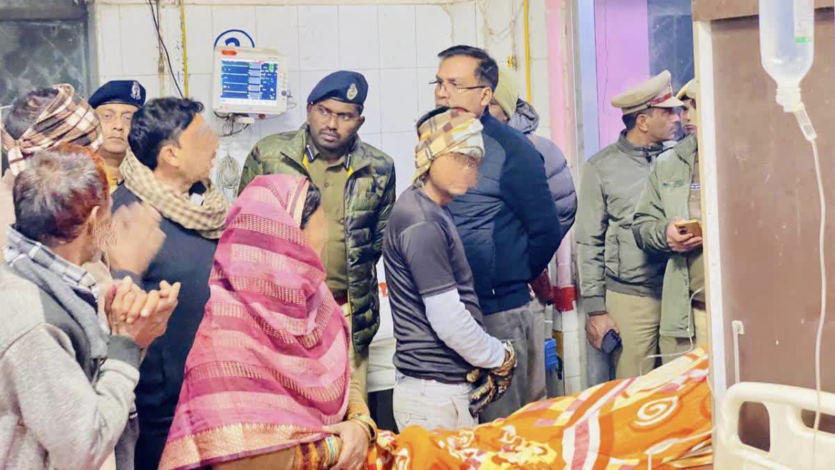 Shahjahanpur DM and SP speak to the injured in the hospital