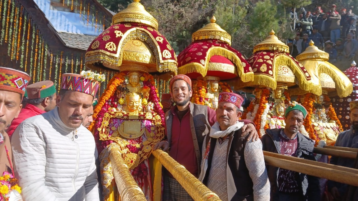 स्वर्ग प्रवास पर गए कुल्लू घाटी के देवी देवता