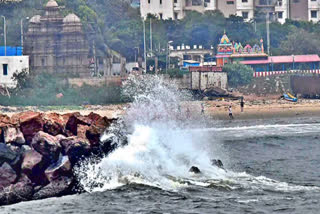 A low-pressure area in the Bay of Bengal which intensified into a severe low-pressure zone on Wednesday, is moving northwest