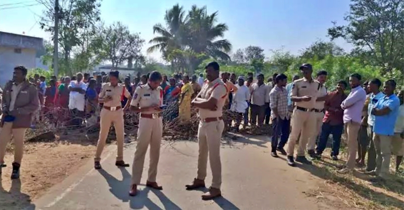 Farmers Protest At Mylaram village