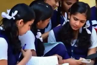 V Sivankutty assessed State Exam  SSLC Higher Secondary Exam  kerala SSLC exam preparations  എസ്എസ്എല്‍സി പരീക്ഷ  മന്ത്രി വി ശിവൻകുട്ടി
