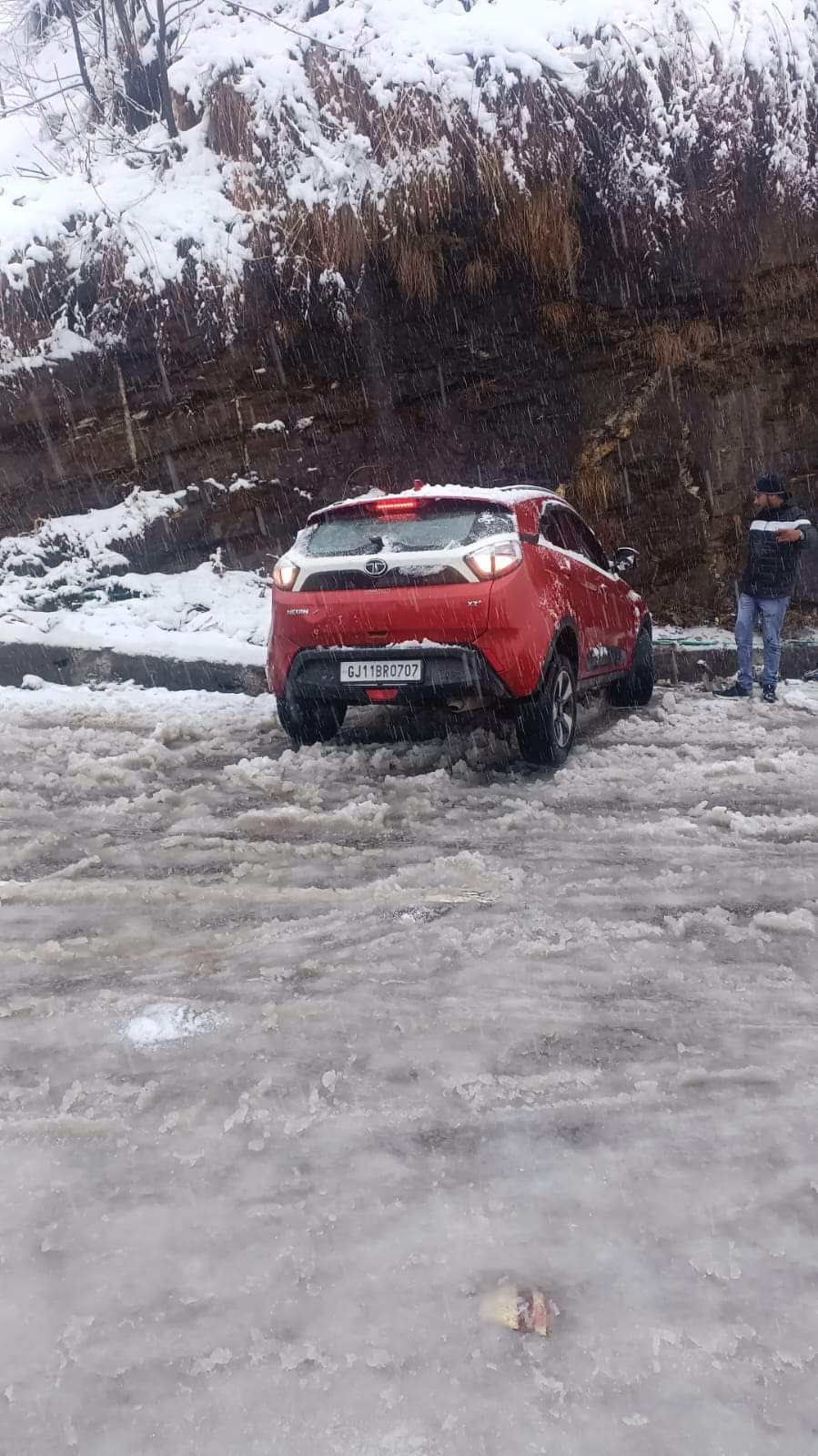 Heavy Snowfall In Lahaul Spiti
