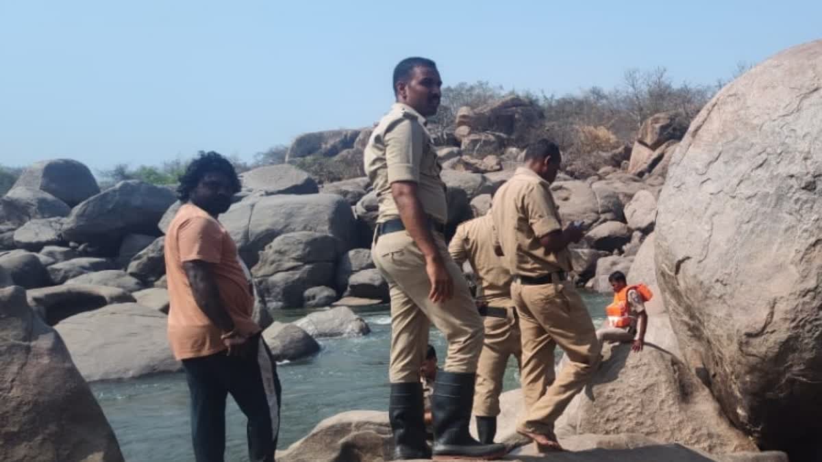 A DOCTOR WASHED AWAY IN TUNGABHADRA