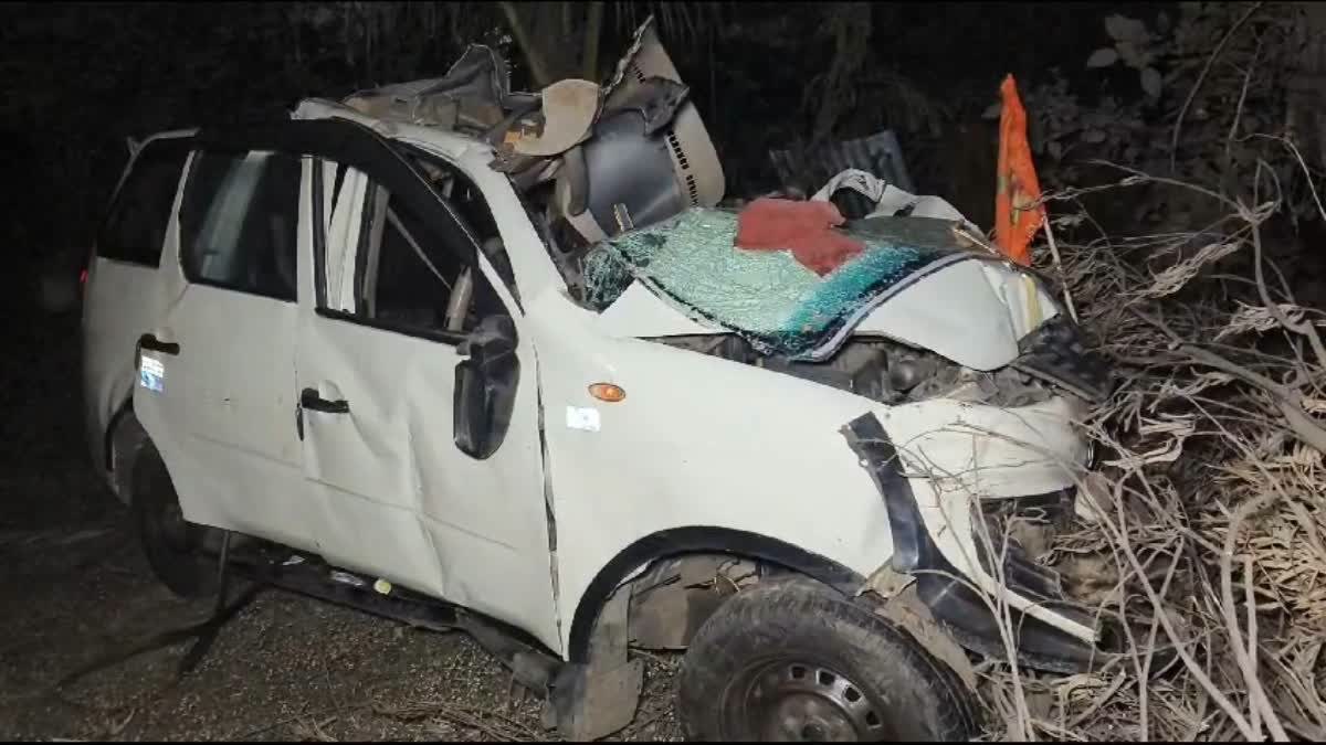 Two Bengal Devotees Killed, Six Injured As Car Hits Truck In Asansol On Way To Maha Kumbh