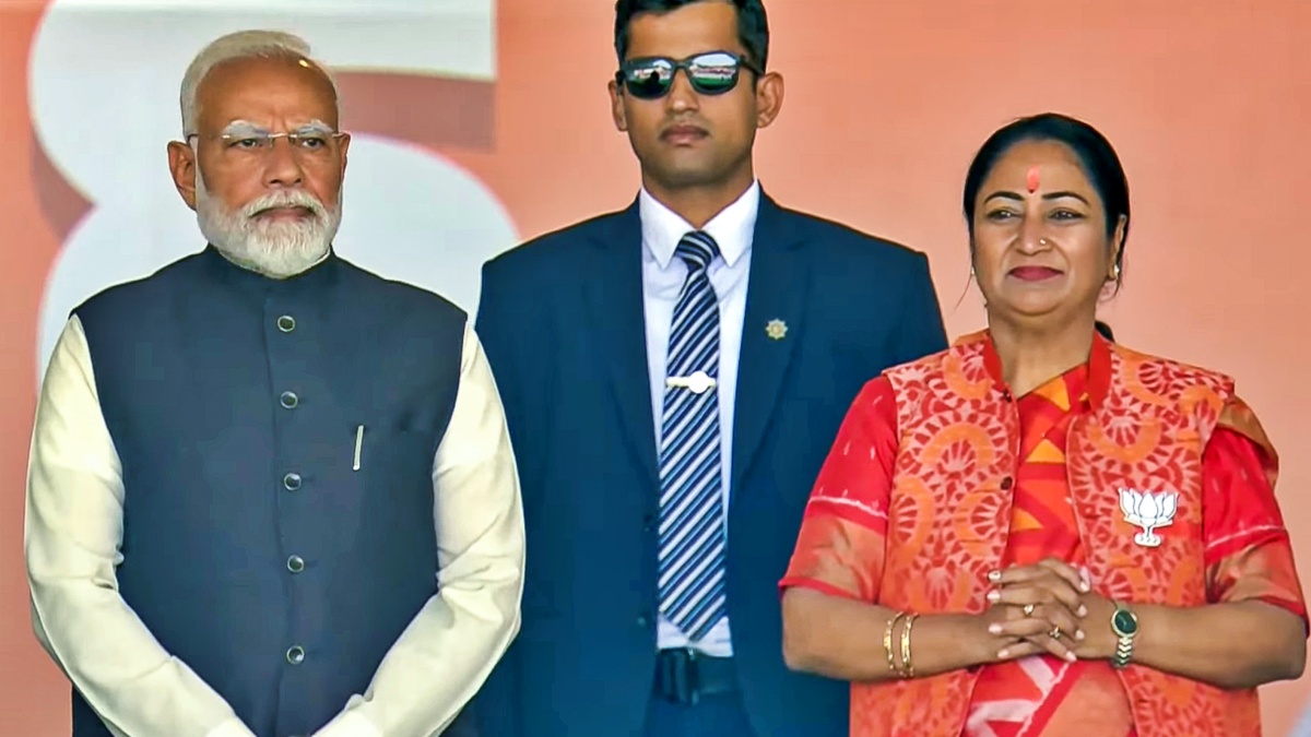 Rekha Gupta Takes Oath As Delhi Chief Minister In Presence Of PM Modi At Ramlila Ground