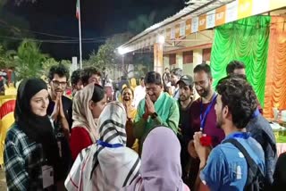 KASHMIRI STUDENTS IN DHANBAD