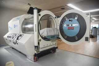 OXYGEN THERAPY CHAMBER