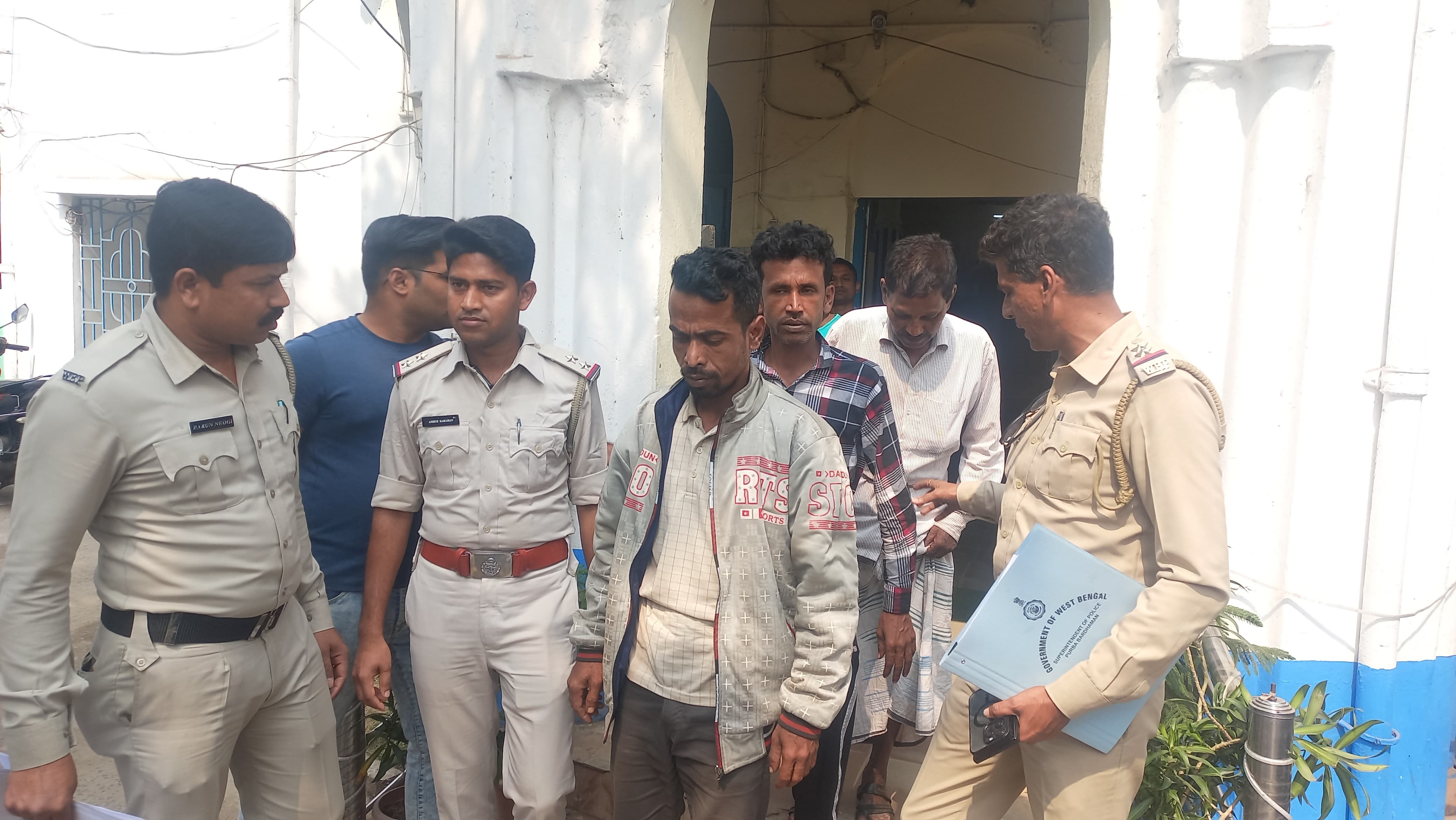 Bangladeshi Arrested in Bardhaman WB For Trespassing