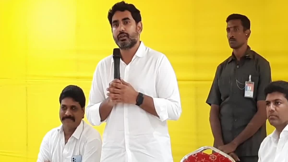 Nara_Lokesh_Meet_Apartment_Dwellers