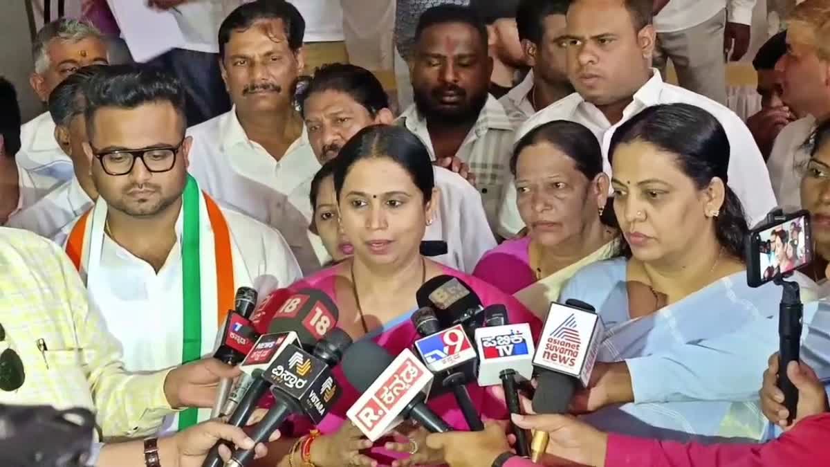 Minister Lakshmi Hebbalkar spoke to the media