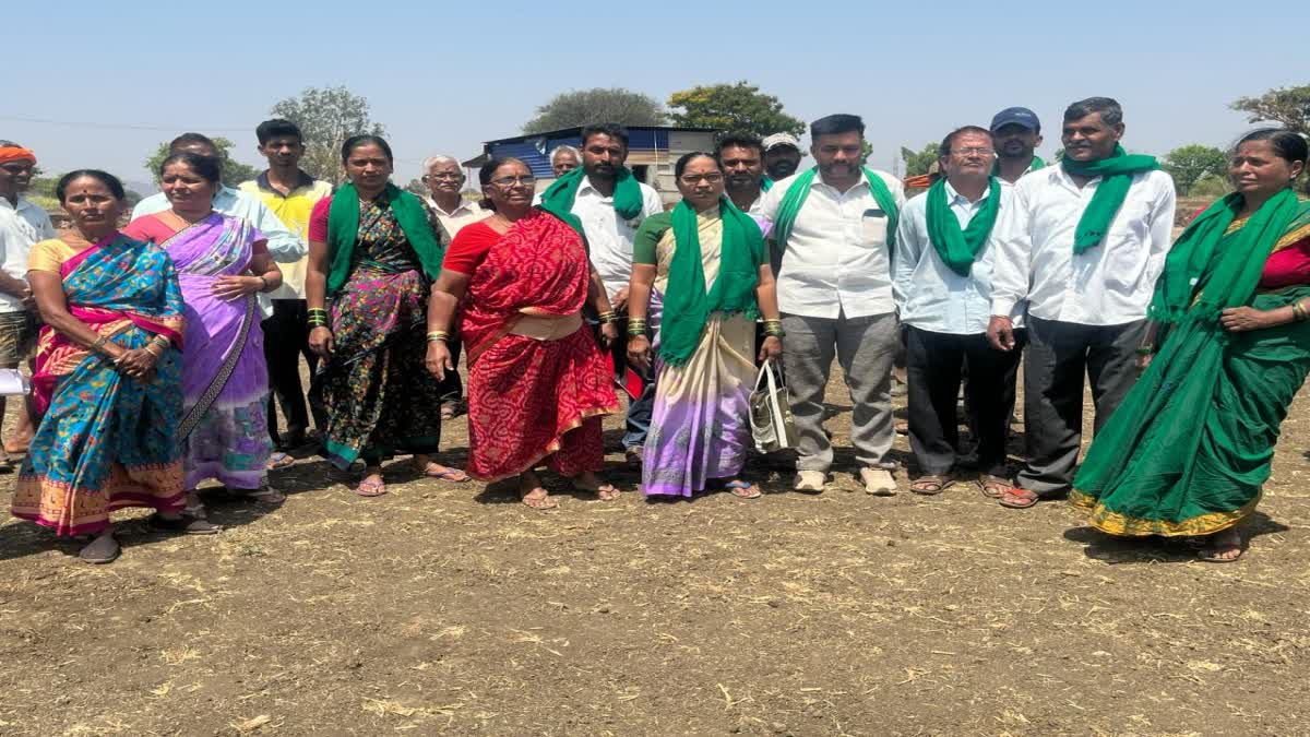 protest-by-farmers-against-halaga-macche-bypass-road-work-in-belagavi