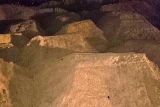 Illegal Sand business in Hazaribag