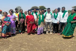 protest-by-farmers-against-halaga-macche-bypass-road-work-in-belagavi