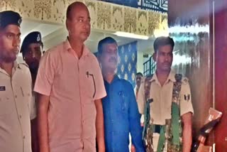 जहानाबाद में नाजिर और प्रखंड प्रमुख पति गिरफ्तार