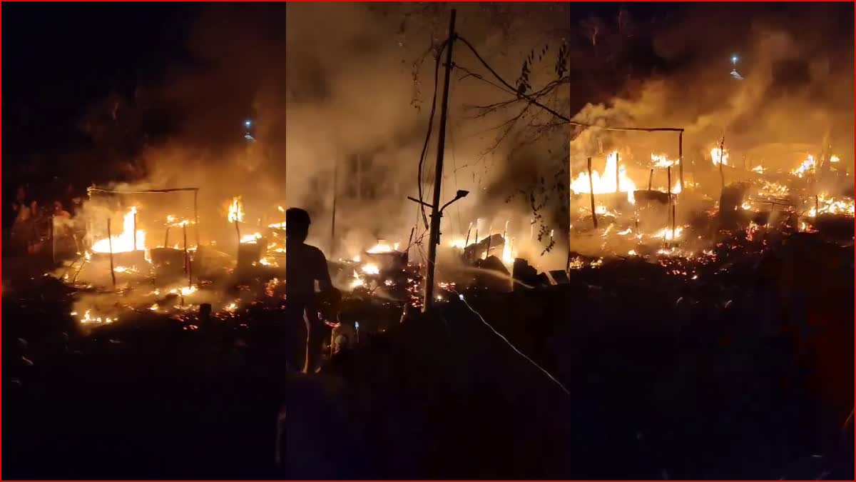 Fire in huts in Banbhoolpura Haldwani