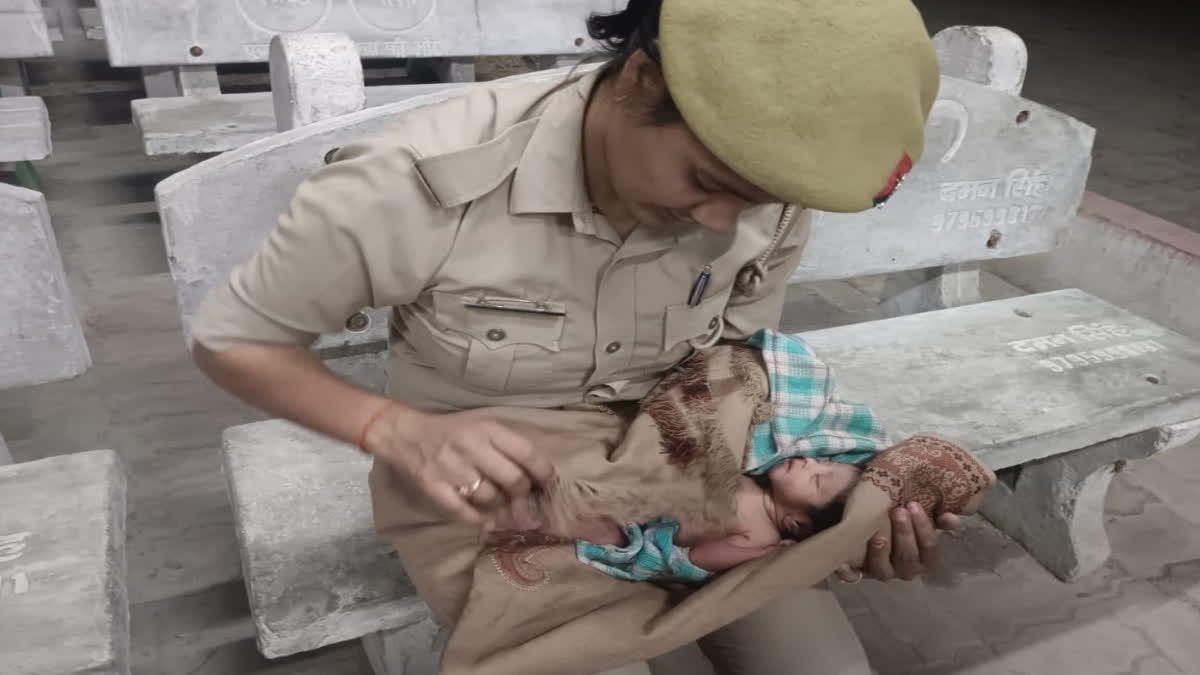 Newborn Girl Found Abandoned under Bhimrao Ambedkar Statue in Ghazipur