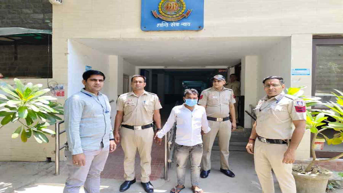 शाहदरा पुल‍िस ने भाग रहे बदमाश को दबोचा