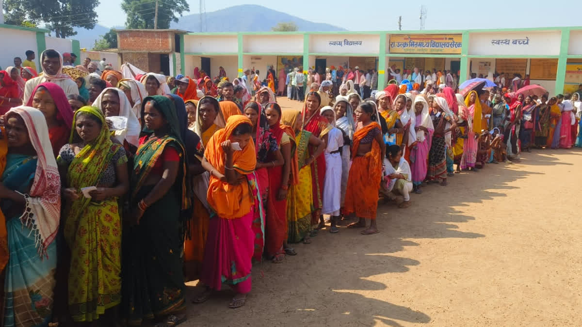 voting in heat in Latehar