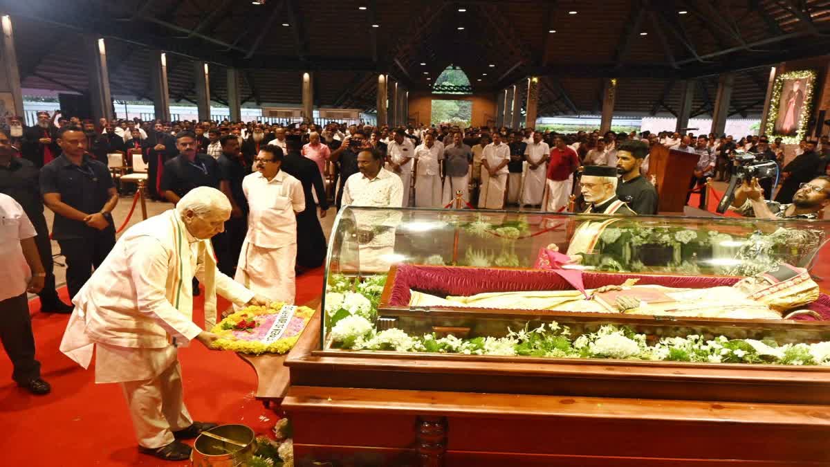 MAR ATHANASIUS KP YOHANNAN  FUNERAL IN THIRUVALLA  FUNERAL RITES OF KP YOHANNAN  കെപി യോഹാനാന്‍ സംസ്‌കാര ചടങ്ങുകൾ